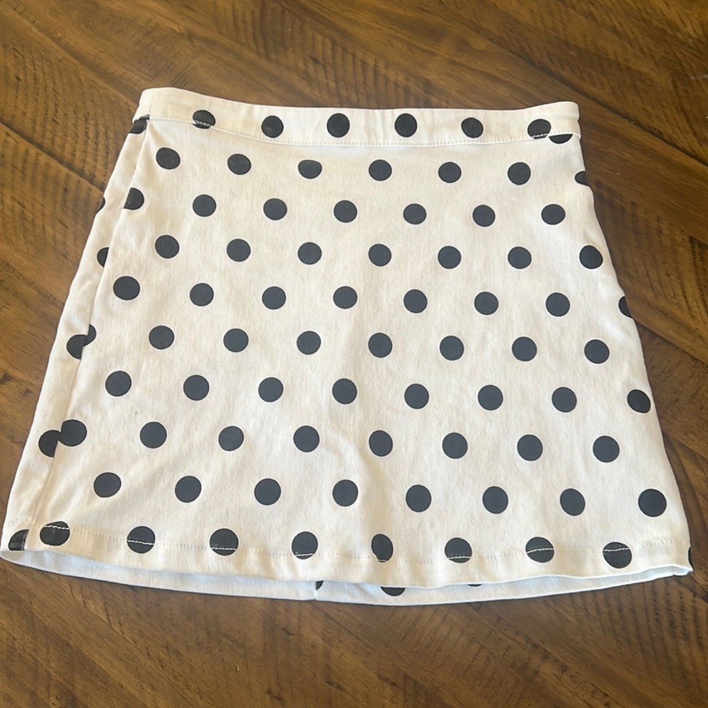 Polka dot skirt - 9/10